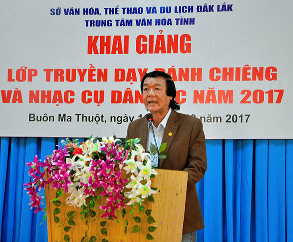 Khai giảng Lớp Truyền dạy đánh chiêng và nhạc cụ dân tộc năm 2017